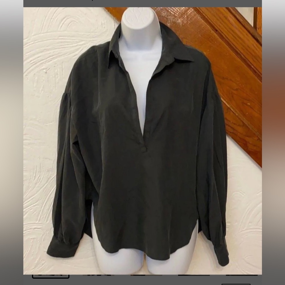 We the Free size small black blouse